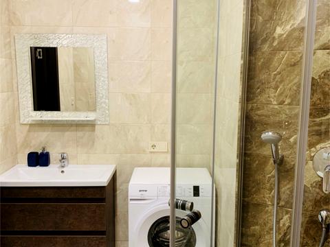 квартира за адресою Академіка Глушкова просп., 9-Д