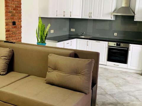 квартира за адресою Академіка Глушкова просп., 9-Д