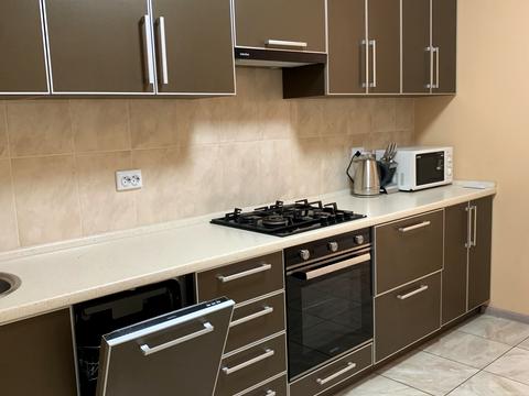 квартира за адресою Свободи вул., 1-С