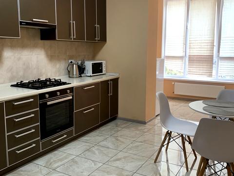 квартира за адресою Свободи вул., 1-С