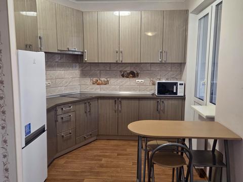 квартира по адресу Софии Русовой ул., 3