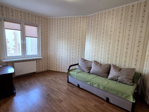 квартира по адресу Софии Русовой ул., 3