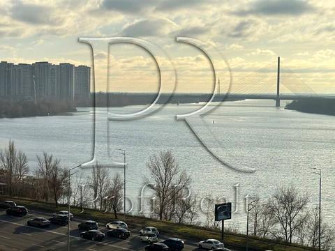 квартира за адресою Дніпровська набережна вул., 15-Д