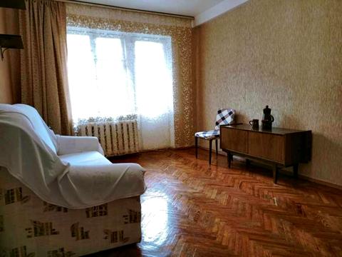 квартира за адресою Зодчих вул., 26-А