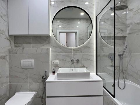 квартира за адресою Дениса Січинського вул., 2а