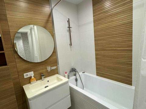 квартира за адресою Гвардійців-Широнінців вул., (Будинок 8)