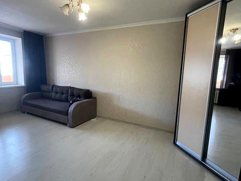 квартира за адресою Академіка Заболотного вул., 68