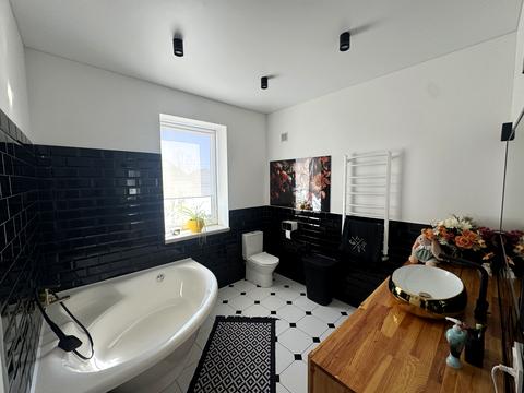 будинок за адресою Світла вул., 18/24а