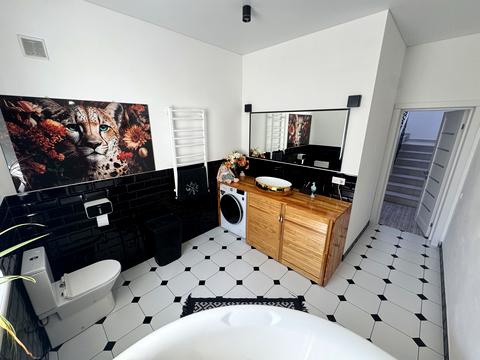 будинок за адресою Світла вул., 18/24а