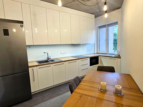 квартира за адресою Новопольова вул., 2 корп. 1