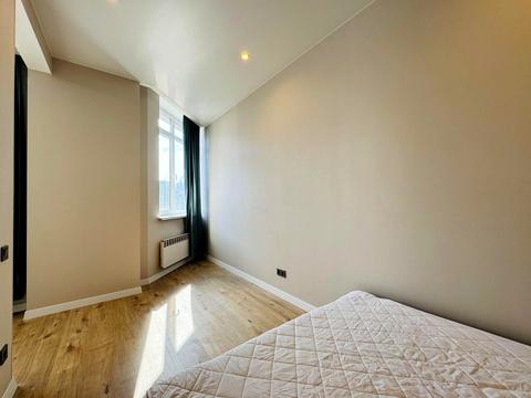 квартира за адресою Андрія Верхогляда вул. (Михайла Драгомирова), 14-А