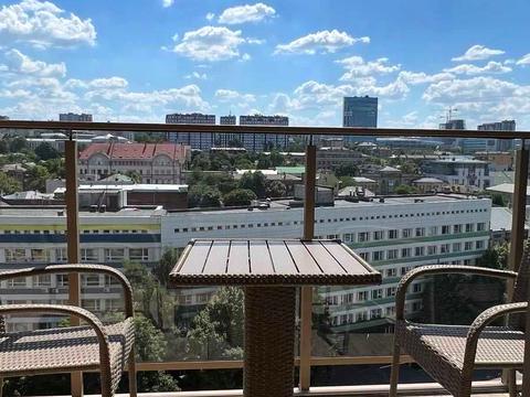 квартира по адресу Челюскина ул., 4а