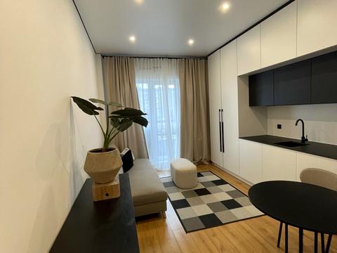 квартира за адресою Владислава Бувалкіна вул., 7-Б К4