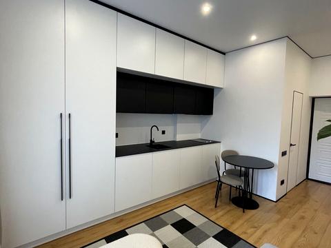 квартира за адресою Владислава Бувалкіна вул., 7-Б К4