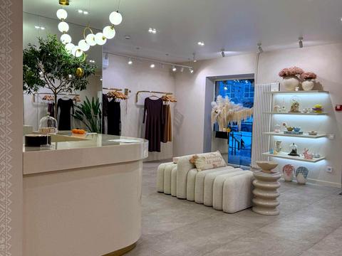 комерційна за адресою Василя Тютюнника вул. (Анрі Барбюса), 56