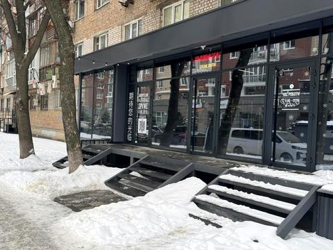 комерційна за адресою Академіка Філатова вул., 1/22