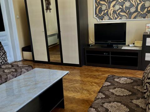 квартира по адресу Одесская ул., 3