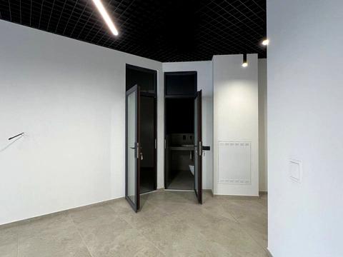 коммерческая по адресу Тернопольская ул., 21б