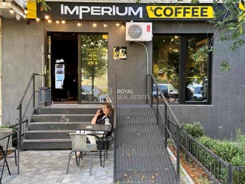 комерційна за адресою бул. Шамо Ігоря, 4