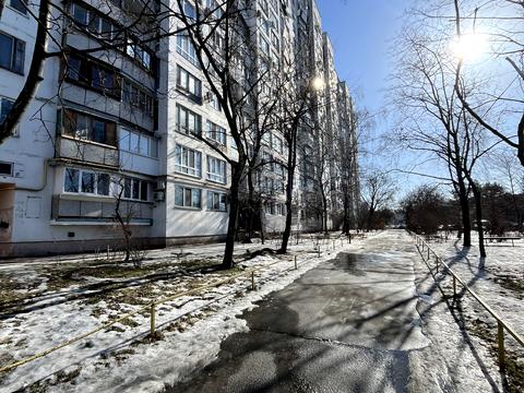 квартира за адресою Князя Романа Мстиславича вул. (Генерала Жмаченка), 18