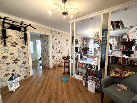 квартира за адресою Червоної Калини просп. (Володимира Маяковського), 72