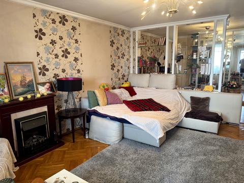 квартира за адресою Червоної Калини просп. (Володимира Маяковського), 72