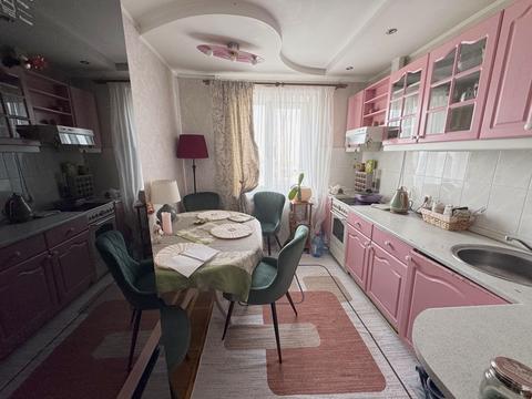 квартира за адресою Червоної Калини просп. (Володимира Маяковського), 72