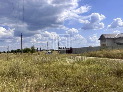 участок по адресу Наталії Ужвій