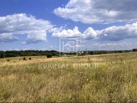 участок по адресу Наталії Ужвій