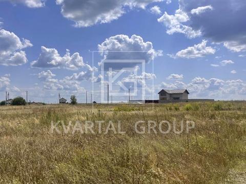 участок по адресу Наталії Ужвій