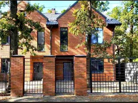 будинок за адресою Василя Стуса вул. (Пушкінська)