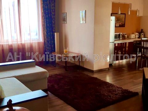 квартира за адресою Дніпровська набережна вул., 1