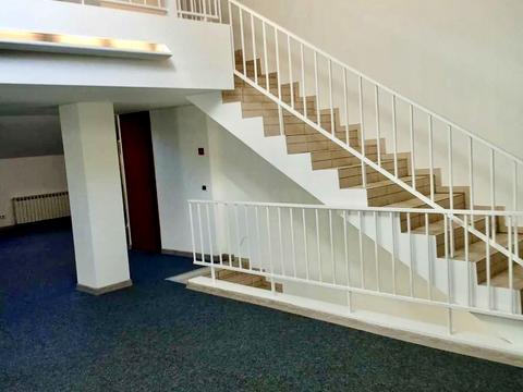 комерційна за адресою Січових Стрільців вул. (Артема), 20