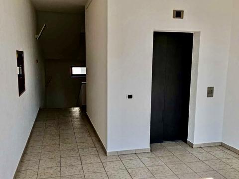 комерційна за адресою Січових Стрільців вул. (Артема), 20