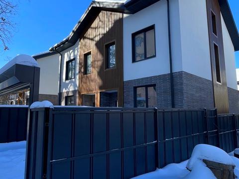 будинок за адресою Академіка Ромоданова вул. (Льва Толстого)