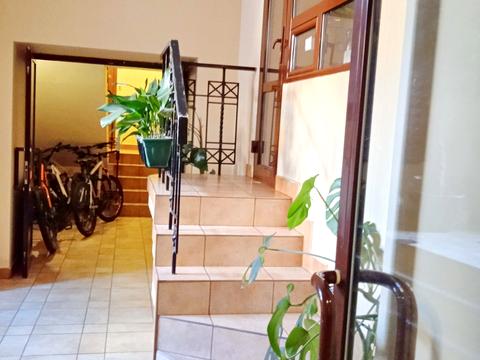 квартира за адресою Пріорська вул. (Полупанова), 10