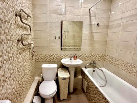 квартира по адресу Софии Русовой ул., 5-Б