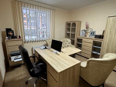 комерційна за адресою Стрийська вул., 45-А