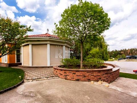 будинок за адресою щаслива, 1