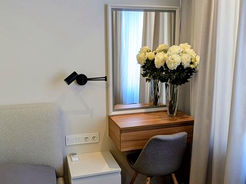 квартира за адресою Євгена Сверстюка вул. (Марини Раскової), 6-Е