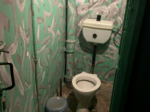 комната по адресу Запорожстройская ул., 8