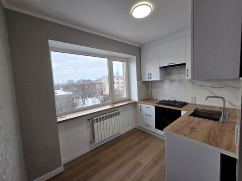 квартира за адресою В'ячеслава Чорновола вул., 14/16