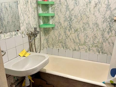 квартира за адресою Овруч, Героїв Майдану вул. (Сабурова), 25а