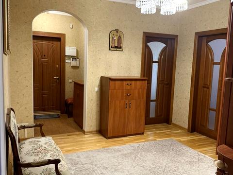 квартира за адресою Левка Лук'яненка вул. (Маршала Тимошенка), 15-Г