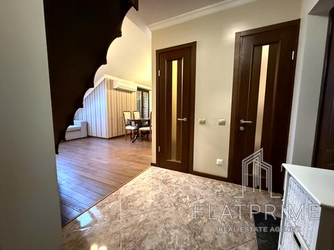 квартира за адресою Регенераторна вул., 4 к3