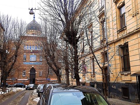 квартира за адресою Миколи Леонтовича вул., 8