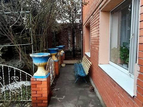 будинок за адресою Черняхівського вул.