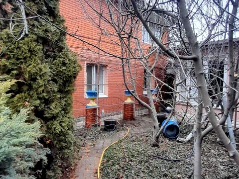 будинок за адресою Черняхівського вул.