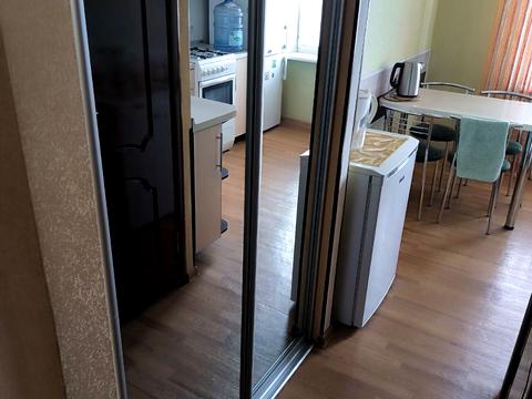 квартира за адресою Володимира Українця вул., 12