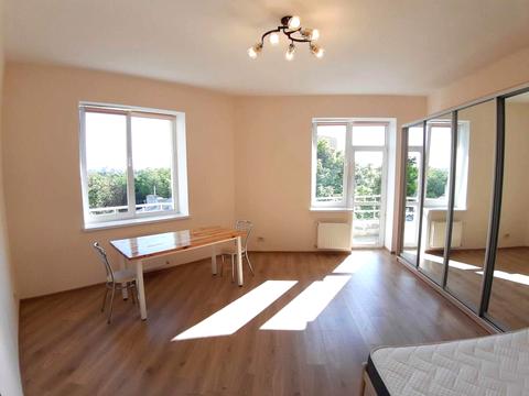 квартира за адресою Генерала Миколи Юнаківа вул., 9б